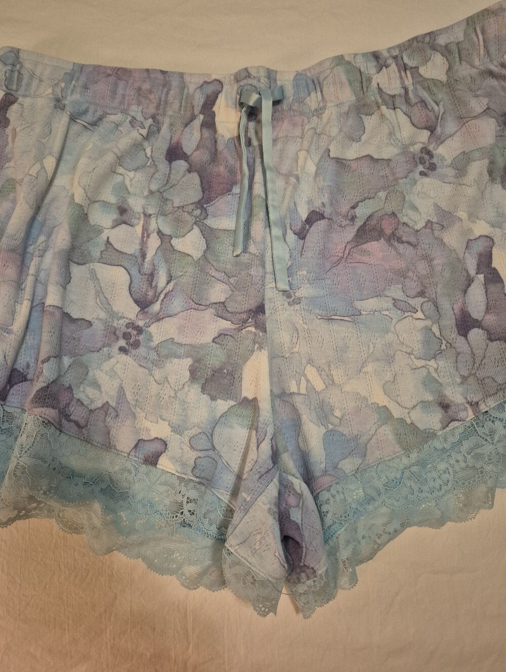Ambrielle Pastel Floral Lace-Trim V-Neck Chemise Tank/shorts,blue And Lavender - Picture 3 of 5